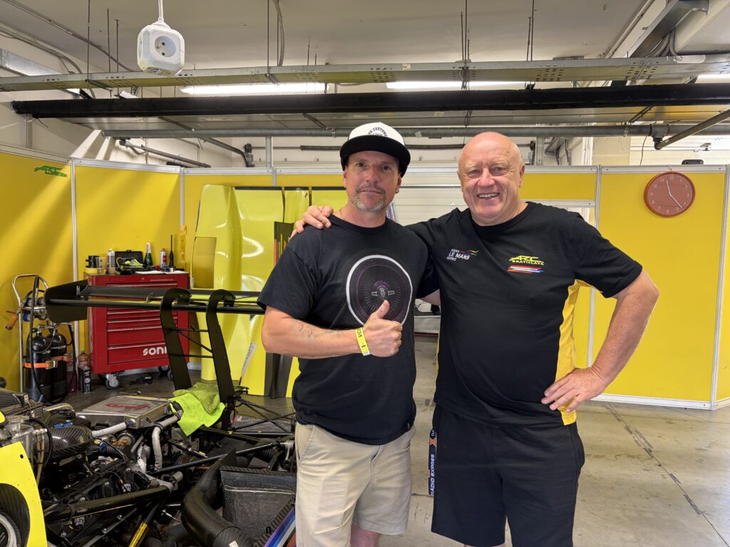 Viktor Vlk (spoluorganizátor) a Miro Konopka. Foto: Kustom City